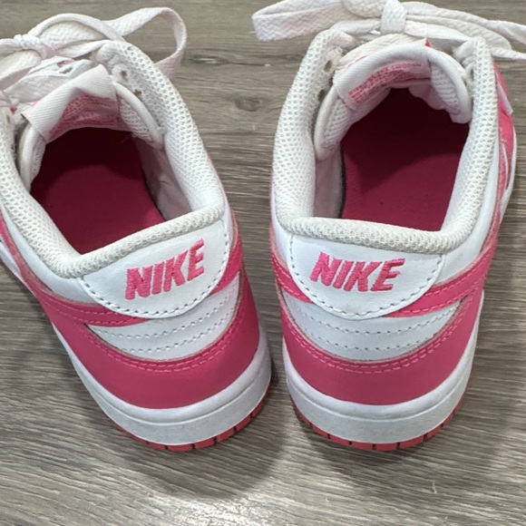 Nike Kids Sneakers in Pink and White - Picture 5 of 6
